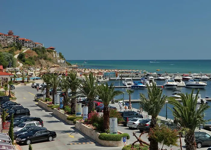 Lazur 1-5 Complex Hotel