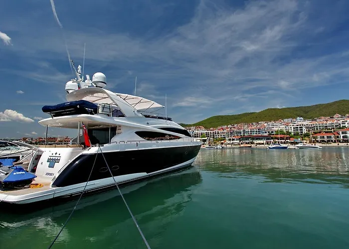 Hotel Lazur 1-5 Complex 4*