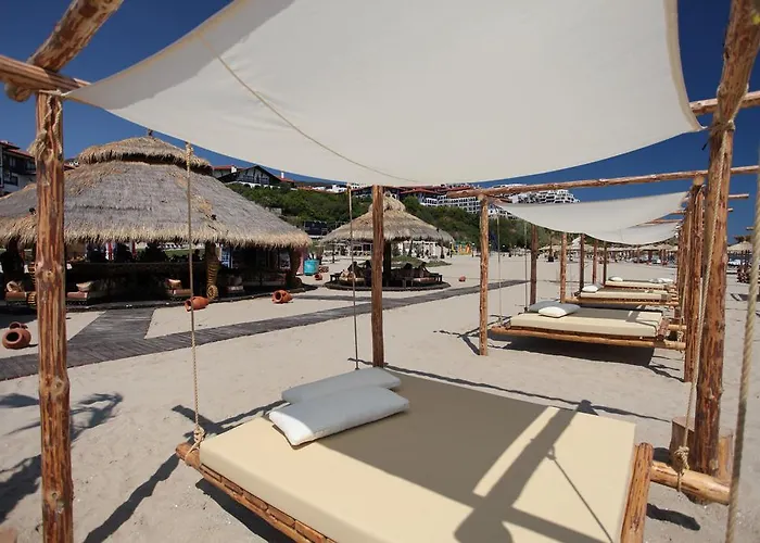 Hotel Lazur 1-5 Complex