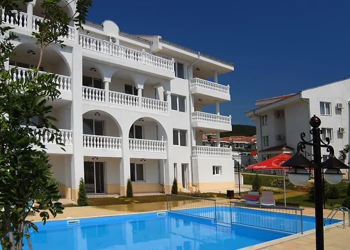 Lazur 1-5 Complex Hotel